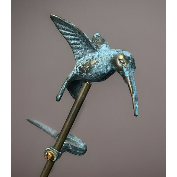 Hummingbird Yard Garden Sign Plant Stake Brass Lawn Decor Patina Metal Flower - Picture 4 of 4